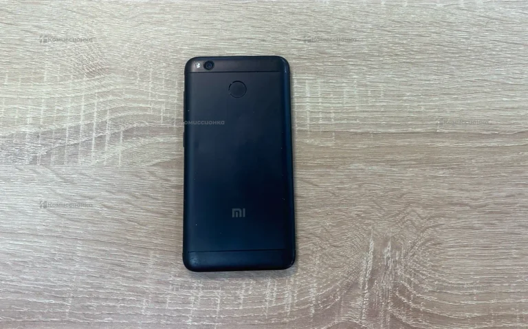 Xiaomi Redmi 4X 3/32 ГБ