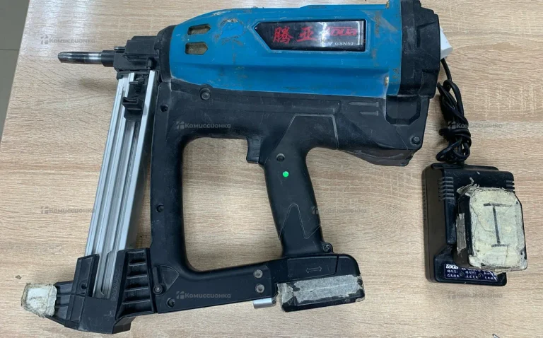 Монтажный пистолет Toya GSN50