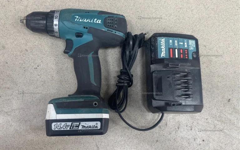Дрель-шуруповерт makita DF347D