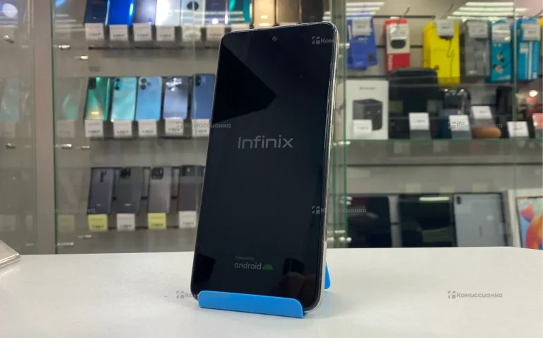 Infinix Hot 40i 8/128 ГБ