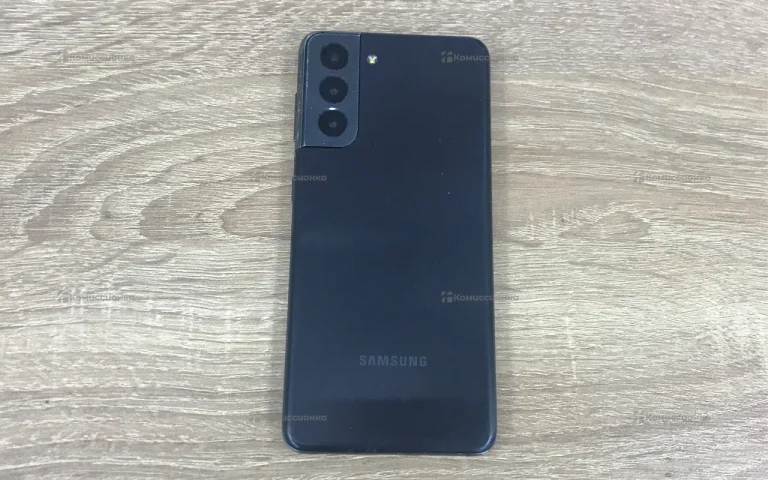 Samsung Galaxy S21 8/128 ГБ