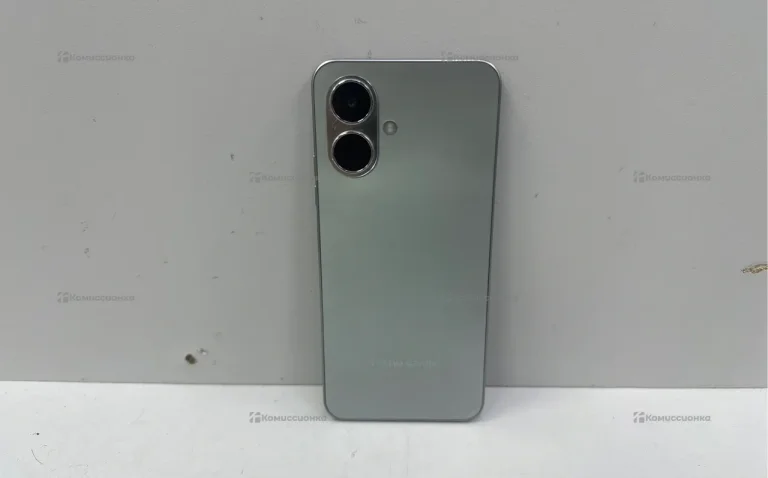 Tecno Spark Go 2 4/128 ГБ