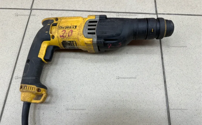 Перфоратор dewalt D25144K