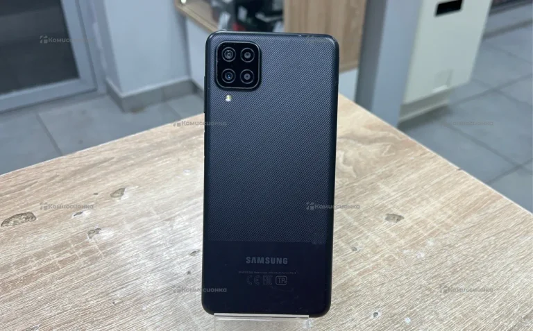 Samsung Galaxy A12 3/32 ГБ