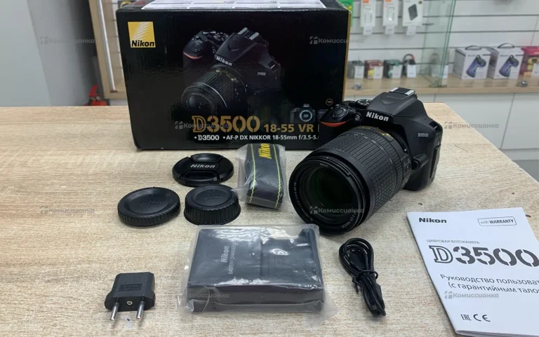 Фотоаппарат  Nikon D3500