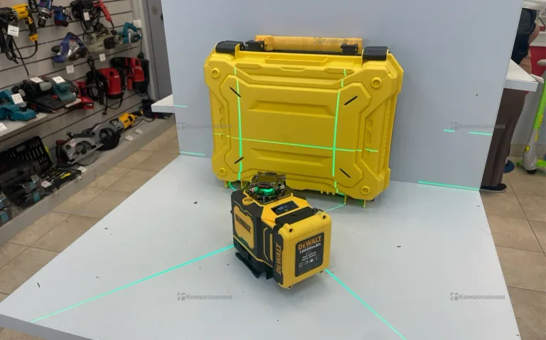 Лазерный уровень DeWalt 4D (p)