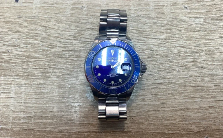 Часы Invicta