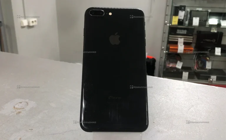 Apple iPhone 8 Plus 3/256 ГБ