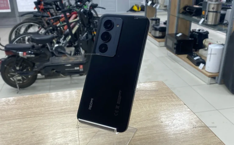 Xiaomi Redmi 15 8/256 ГБ