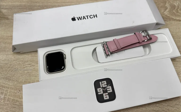 Часы  Apple Watch SE 44mm
