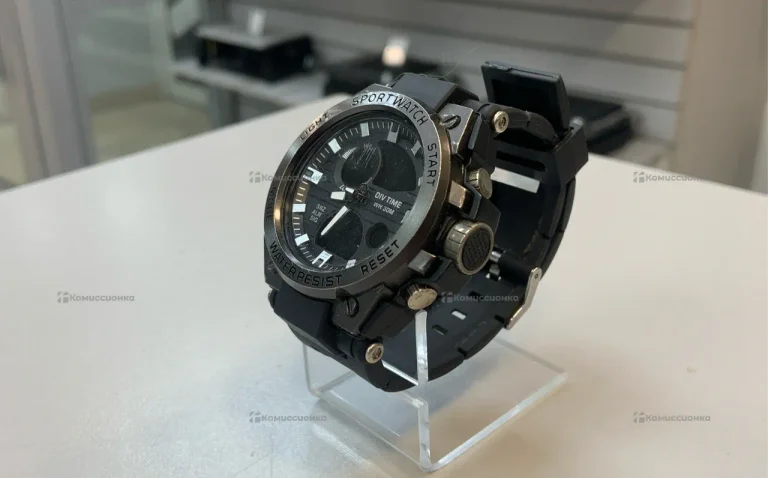 Часы  Sport Watch