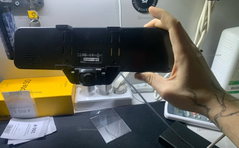 Автомобильный видеорегестратор зеркало  LUX DVR 43