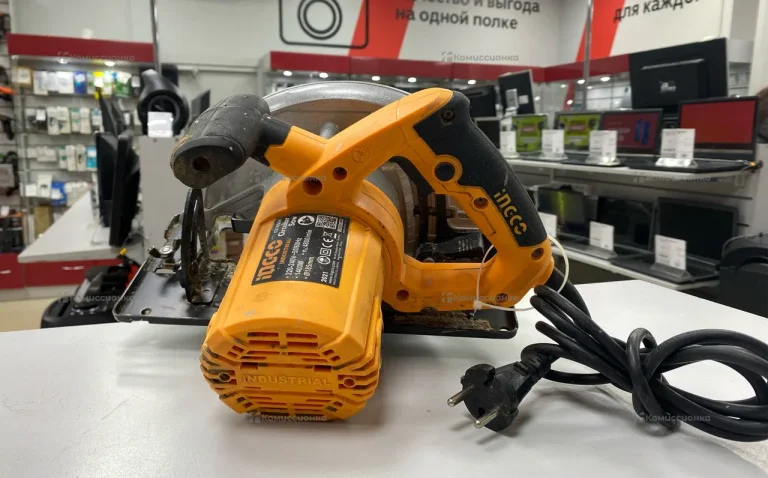 Торцовочная пила ineco cs18528