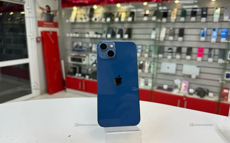 Apple iPhone 13 4/128 ГБ