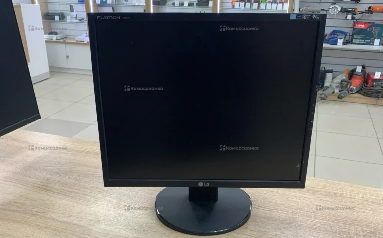Монитор LG Flatron L1952TQ