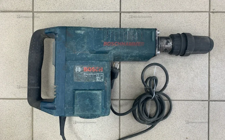 Отбойный молоток Bosch GSH 11 E Professional