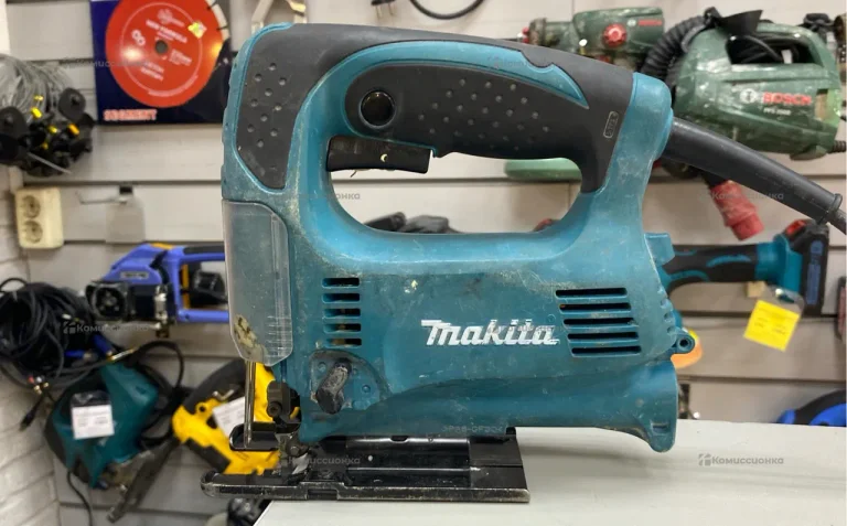 Электролобзик Makita 4328