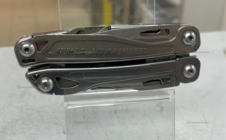 Швейцарский нож Leatherman Sidekick