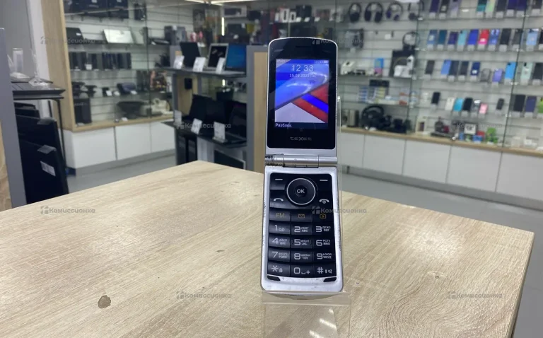 Кнопочный телефон Textel TM-404