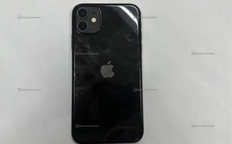 Apple iPhone 11 4/128 ГБ