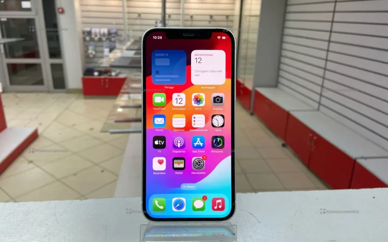 Apple iPhone 12 64 ГБ