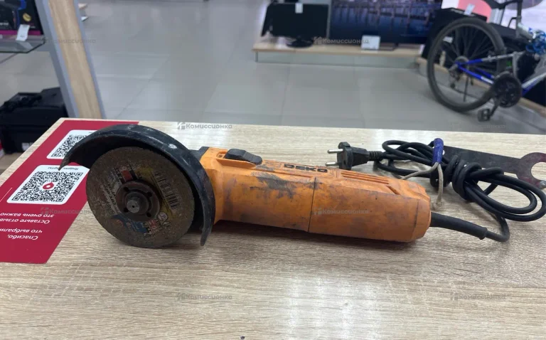 УШм Deko DKAG 1250