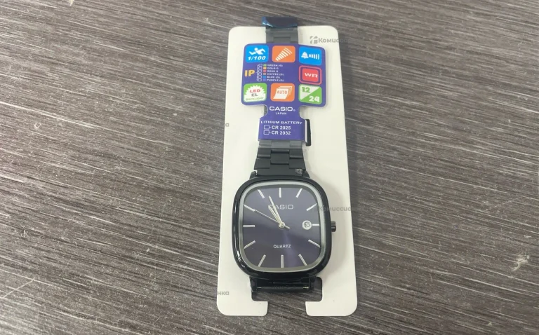 Часы  Casio Quartz