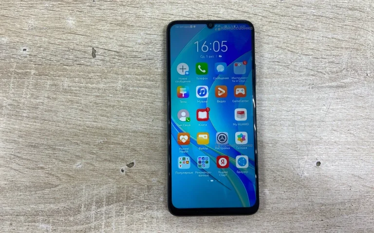 Huawei nova Y70 4/64 ГБ
