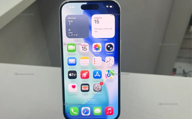 Apple iPhone 16 8/256 ГБ