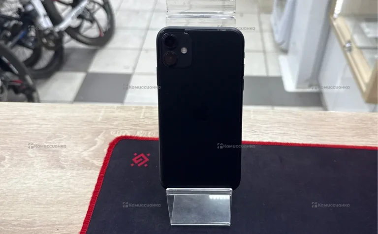 Apple iPhone 11 4/256 ГБ