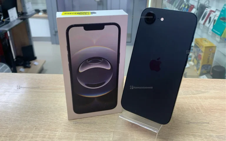 Apple iPhone 16e 8/128 ГБ