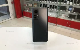 Xiaomi 12 8/128 ГБ