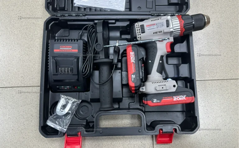 Аккумуляторный шуруповерт CROWN BL CT21090HMX-2 BMC