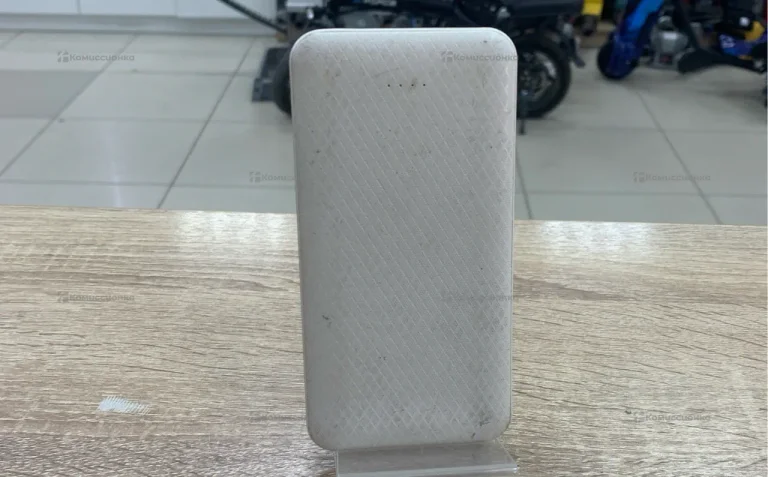 Power Bank  белый