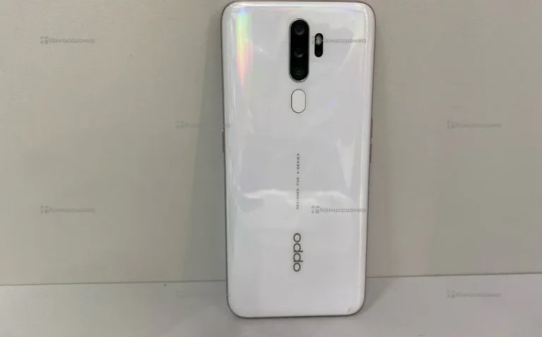 Oppo A5 (2020) 4/64 ГБ