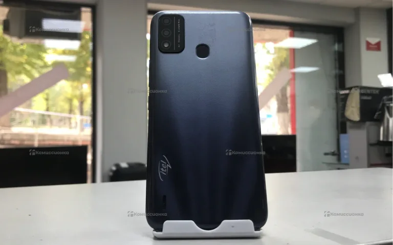 Itel A48 2/32 ГБ