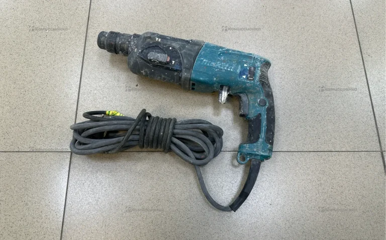 Перфоратор makita HR2470