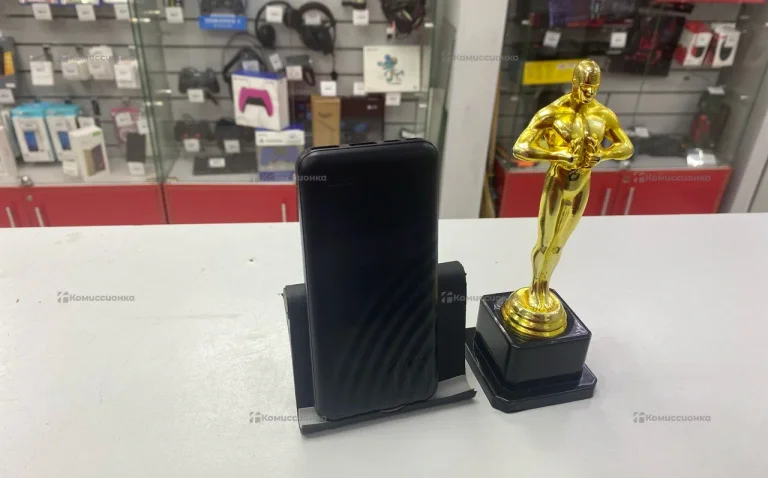 Power Bank Hoco 10.000 mAh.