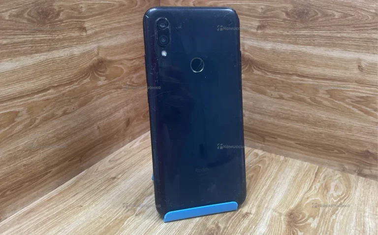 Xiaomi Redmi 7 2/32 ГБ