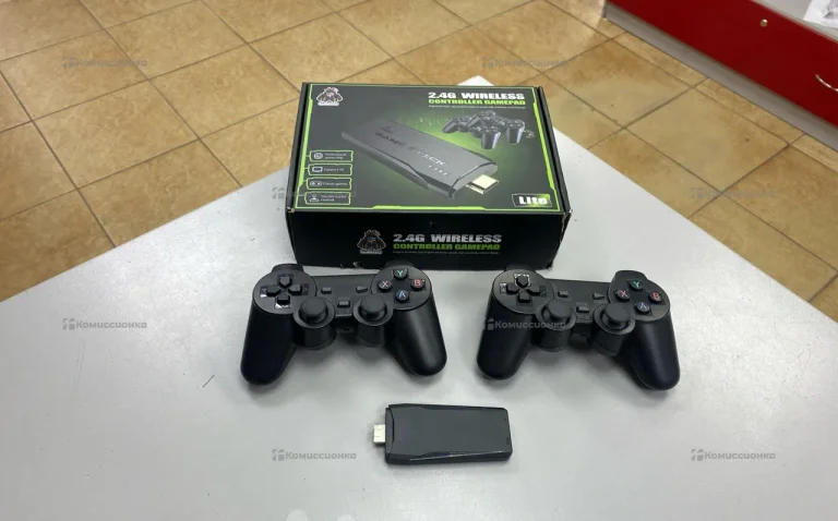 Приставка 2.4g wireless controller gamepad