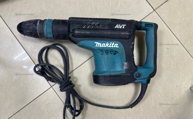 Отбойный молоток makita HM1213C