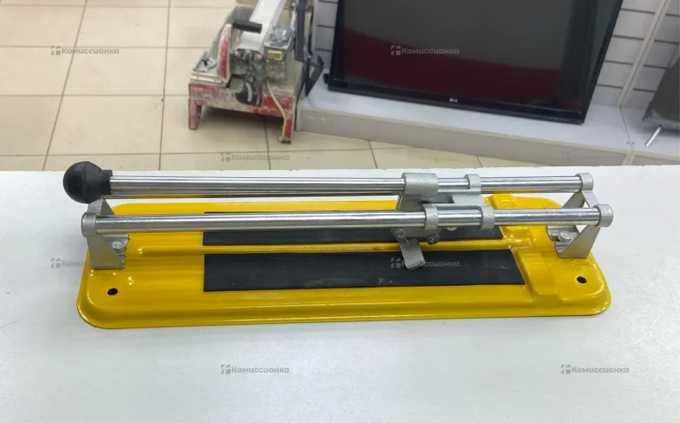 Роликовый ручной плиткорез без названия