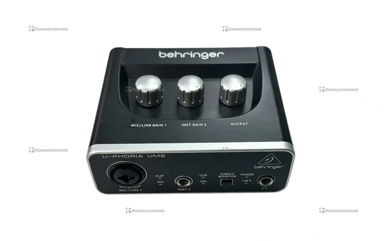 Звуковая карта Behringer u-phobia um2
