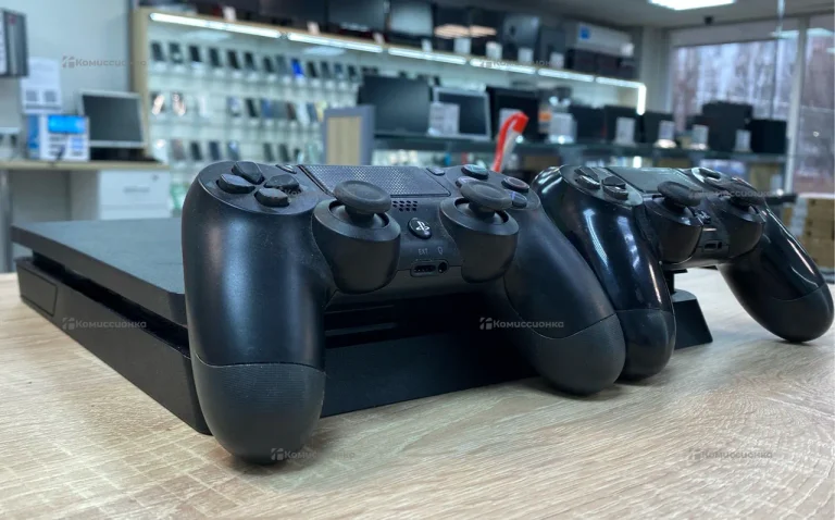 Приставка PS 4 Slim 500GB