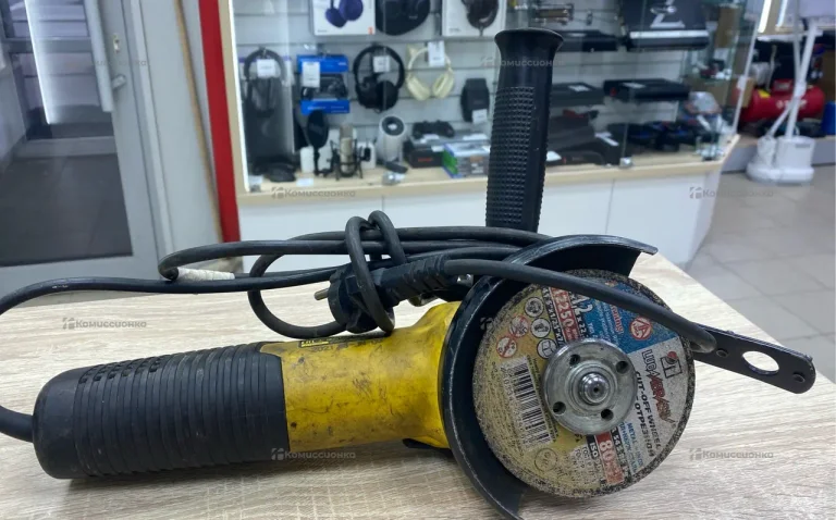 УШМ STANLEY SGS105