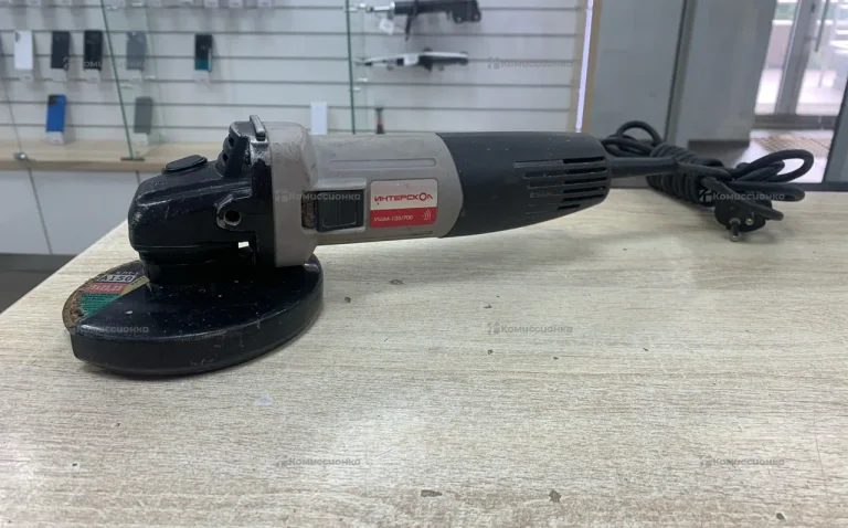 УШМ Интерскол УШМ-125/700 529.1.0.00