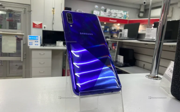 Samsung Galaxy A30s 3/32 ГБ