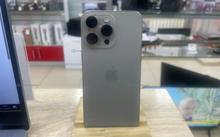 Apple iPhone 15 Pro Max 8/256 ГБ