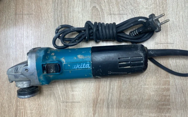 УШМ makita 9558HN