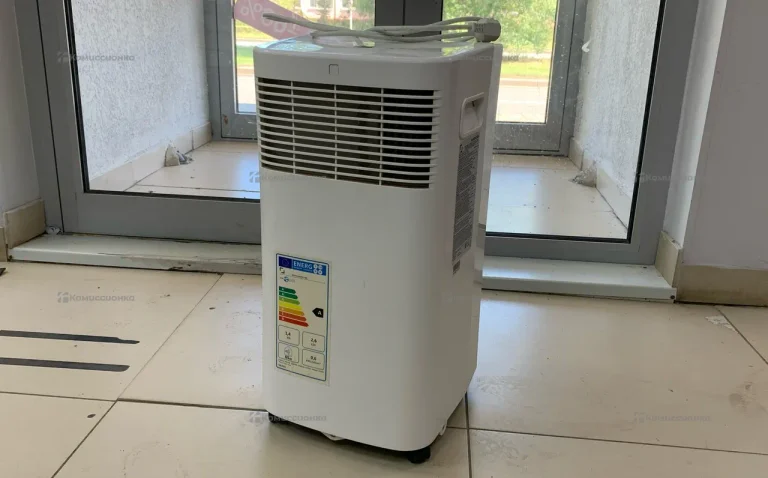 Напольный кондиционер Midea MPPHA-05CRN1-QB6